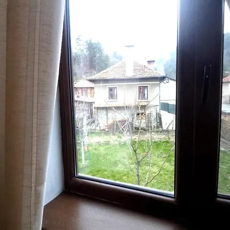Гостевой дом Nayri House самоков,село доспей *